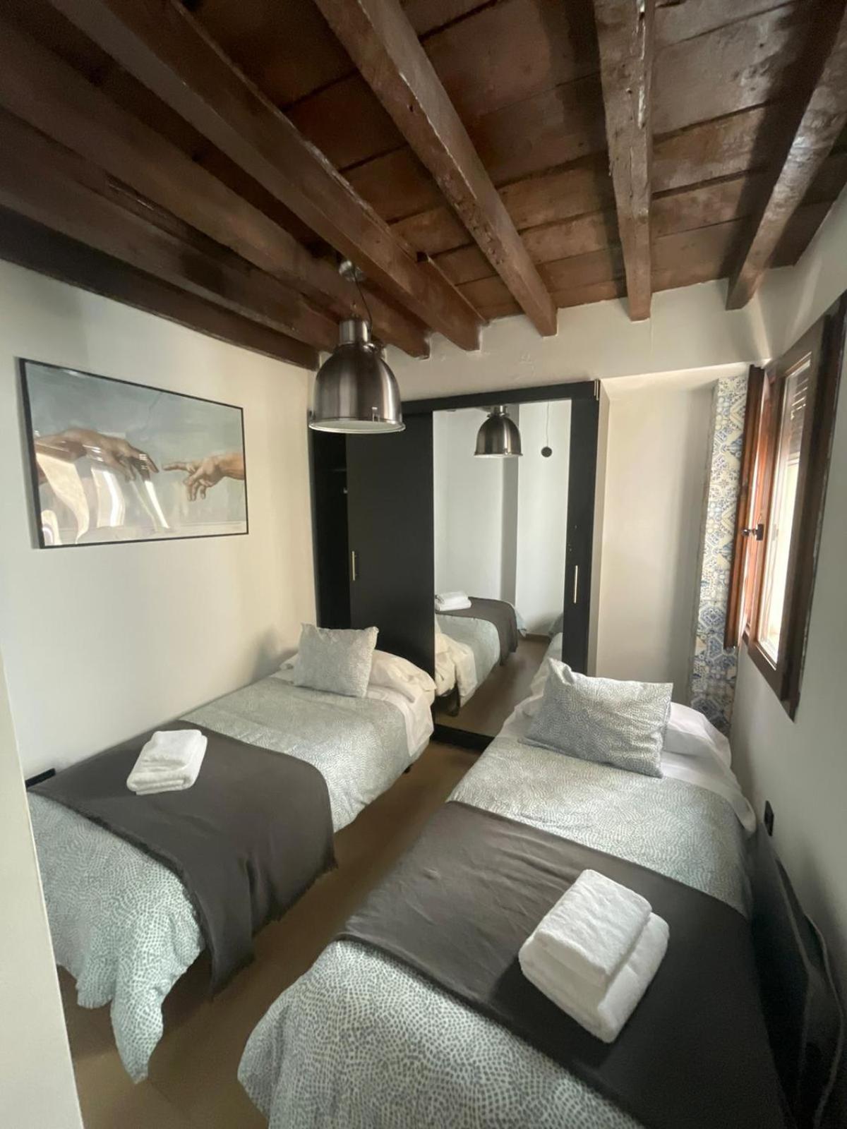 Suite Puerta De La Alhambra Гранада Экстерьер фото